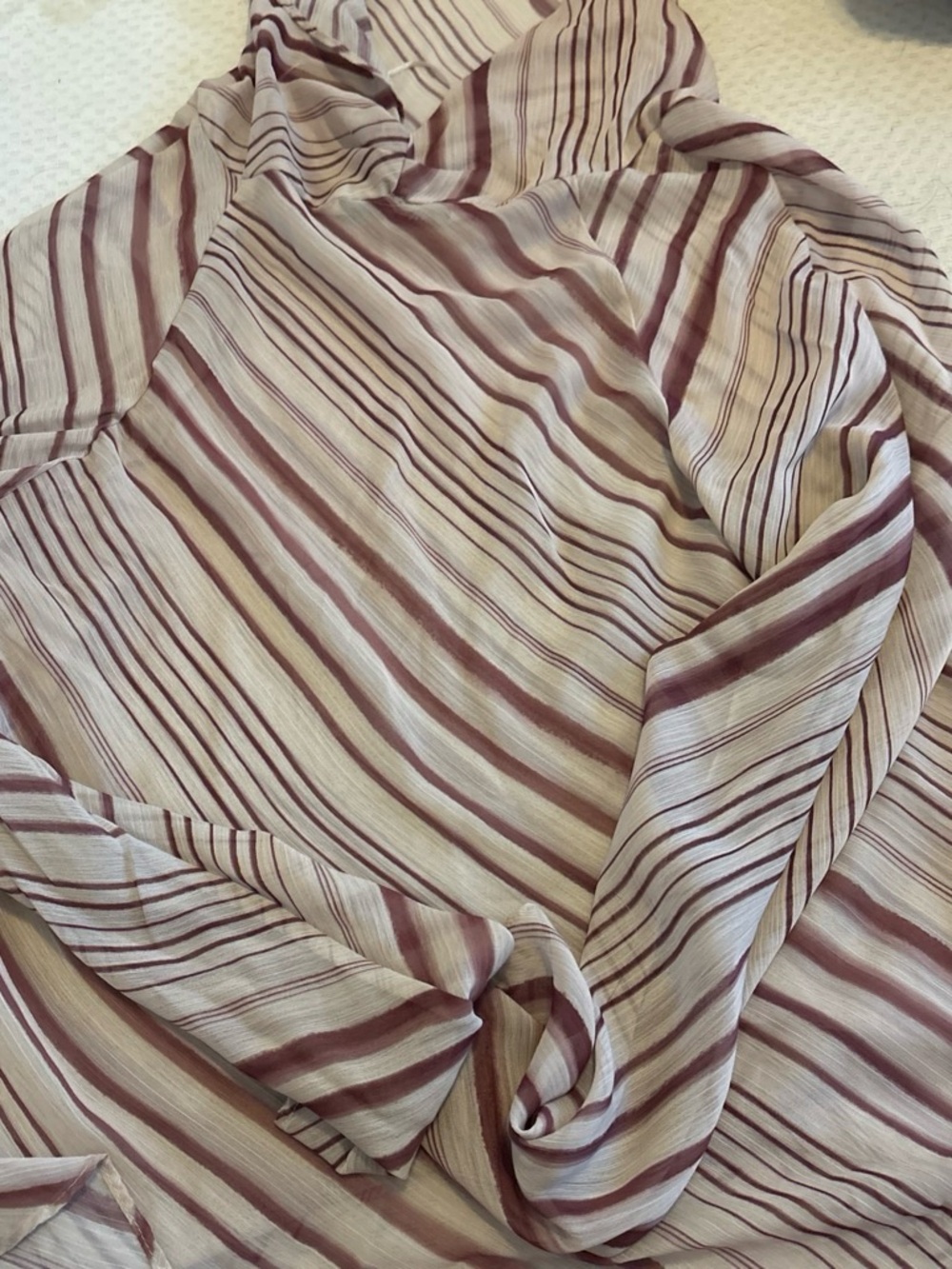 Zara Mauve and Cream Striped V-Neck Long Sleeve Blouse